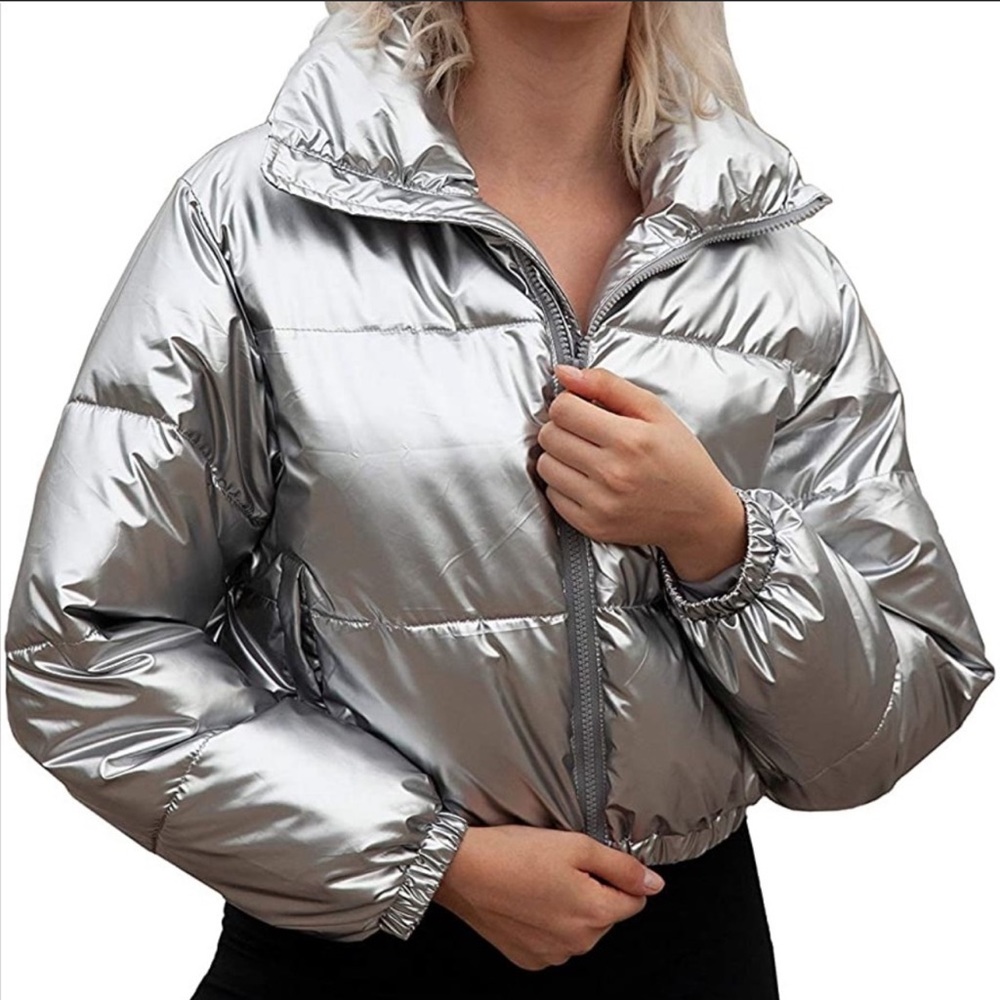 Shaci Stowe Metallic Silver Cropped Puffer Jacket